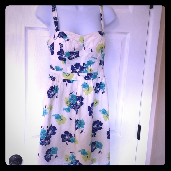 American Eagle Outfitters Dresses & Skirts - American Eagle 🦅 Sundress. 🌞